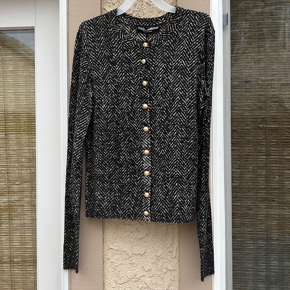 Dolce & Gabbana Current Season DG Logo Button Herringbone Print Wool Cardigan - Picture 4 of 13